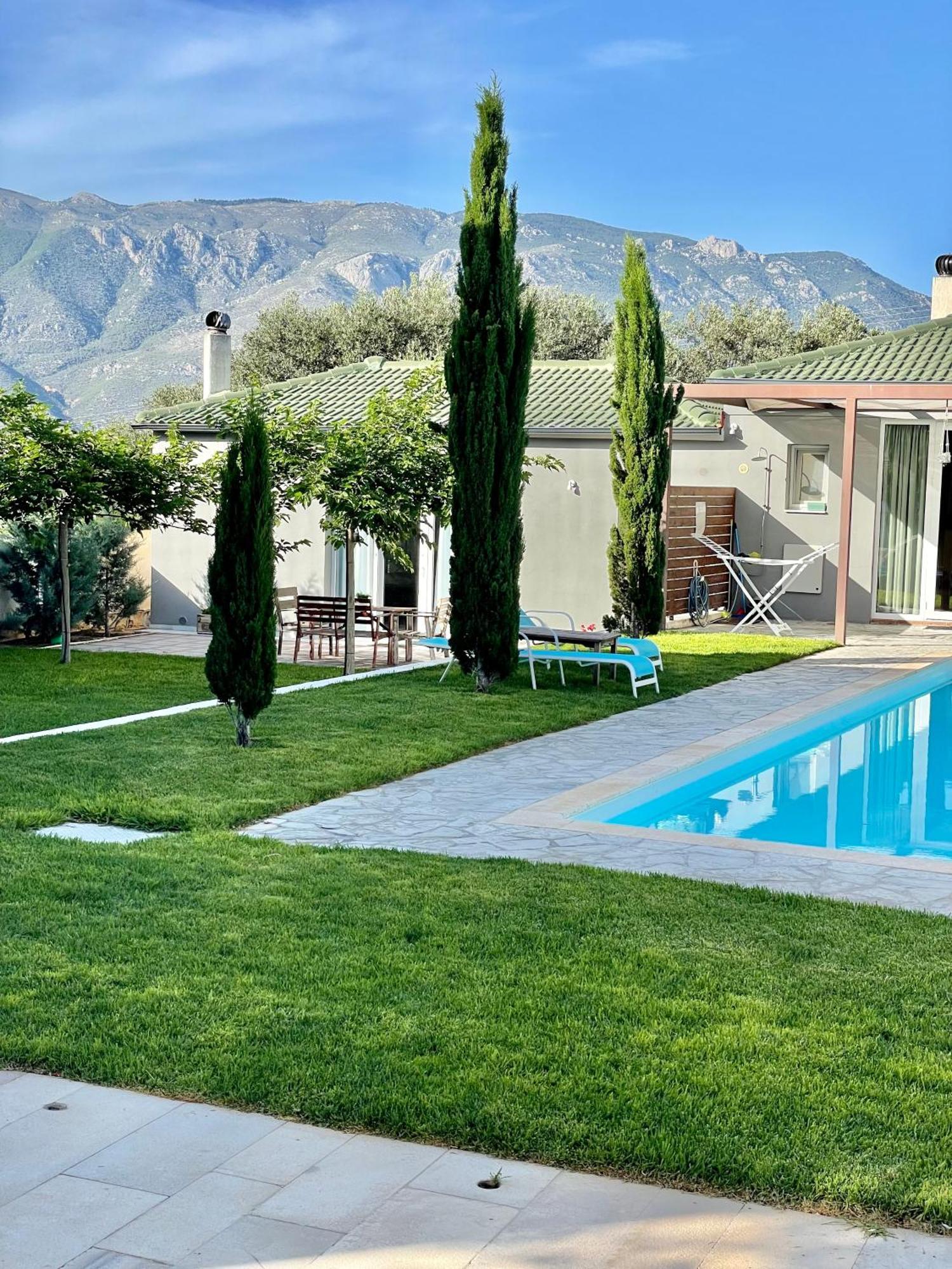 Pool Guesthouse Corinth Exteriér fotografie